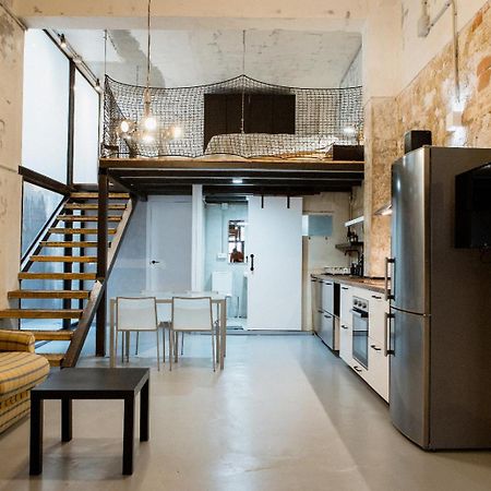 Poeta Apartment บาเลนเซีย ภายนอก รูปภาพ