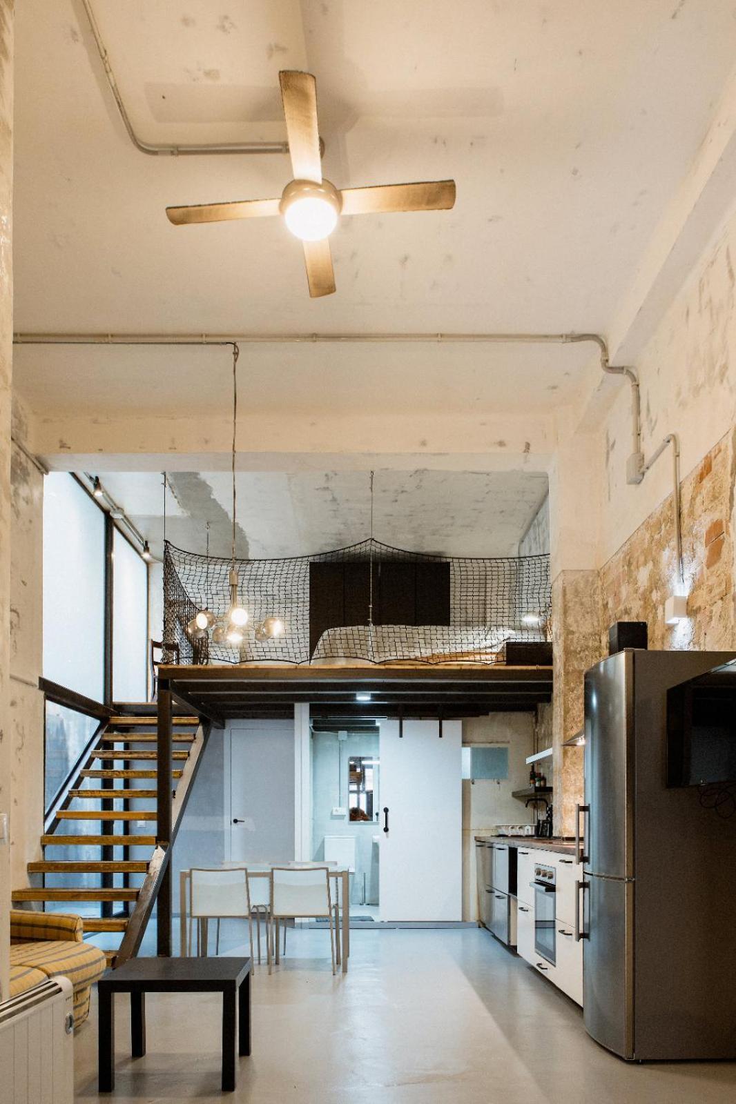 Poeta Apartment บาเลนเซีย ภายนอก รูปภาพ